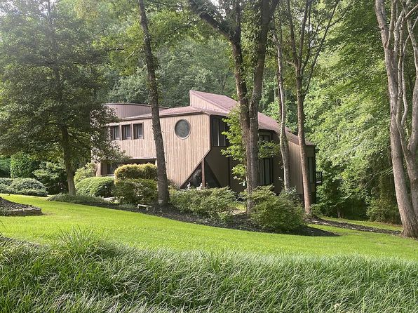 47 Green Valley Rd