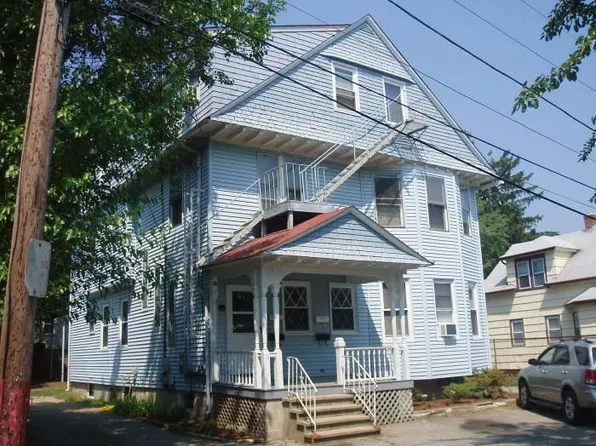 10 Ellison St #3F, West Warwick, RI 02893