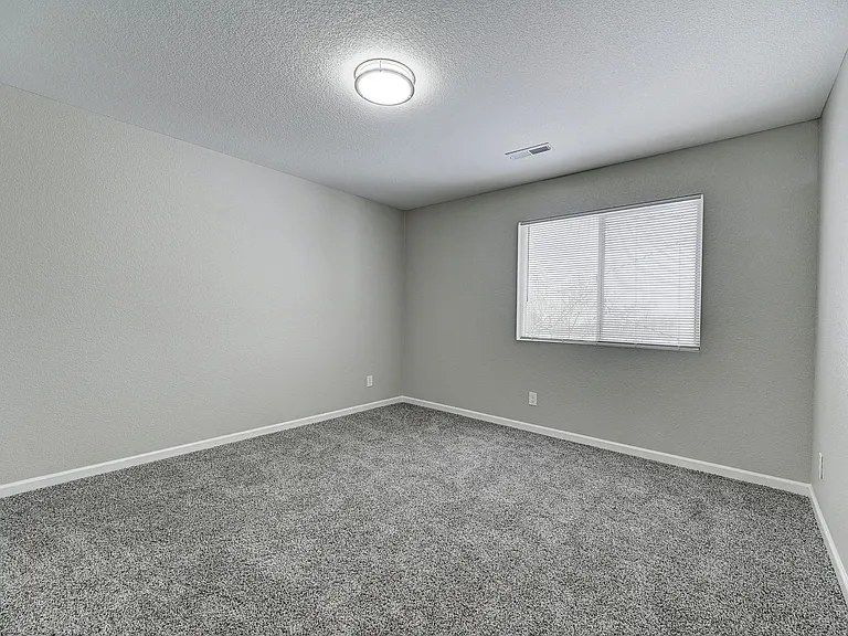 1495 Manitou Blvd — Photo 19