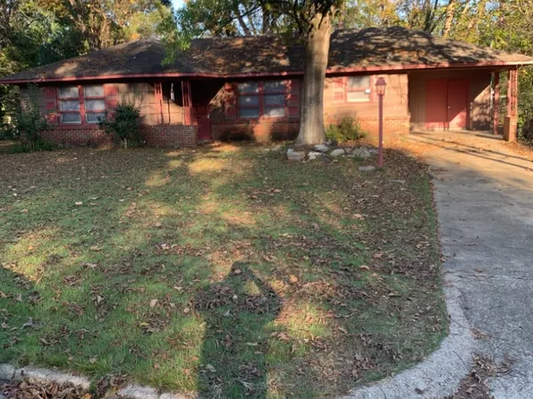 3735 Bridlewood Dr, Montgomery, AL 36111