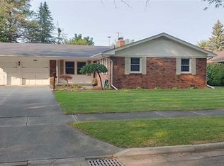 2154 Clover Ln, Saginaw, MI 48602