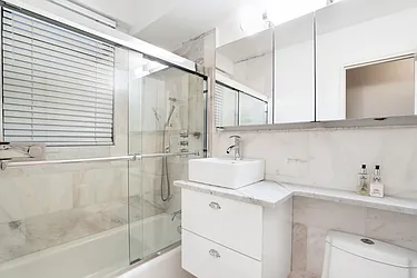 Rented by Level Group