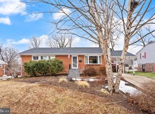 8108 Carrick Ln, Springfield, VA 22151