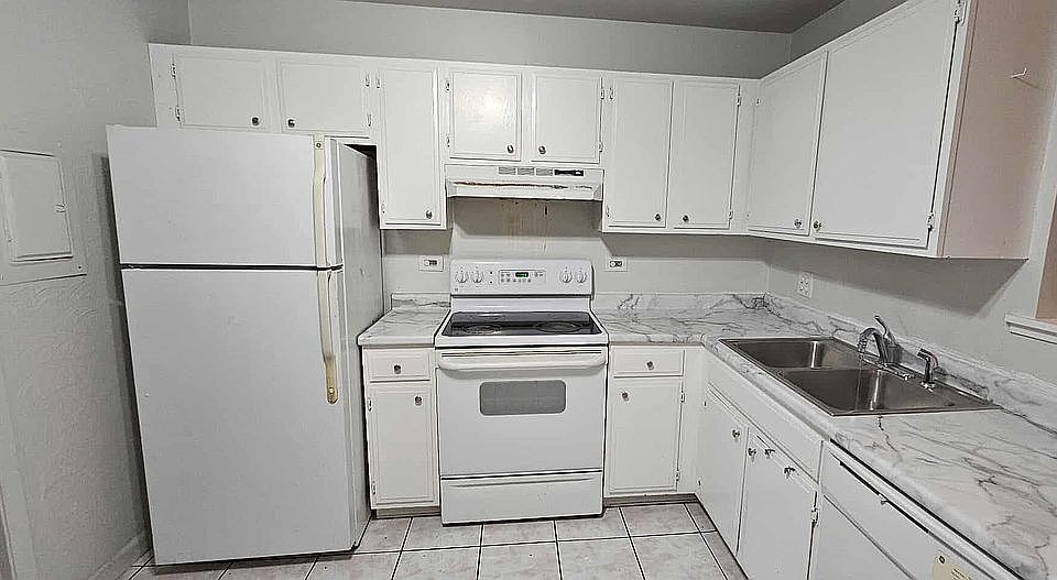 1st image of 200 S Waters Edge Dr APT 301