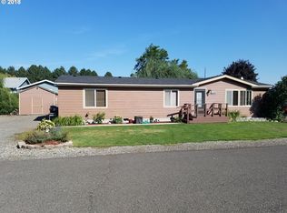 10411 F Ave, Island City, OR