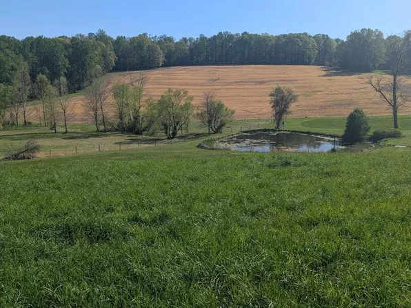 1221 Chrome Hill Rd, Jarrettsville, MD 21084