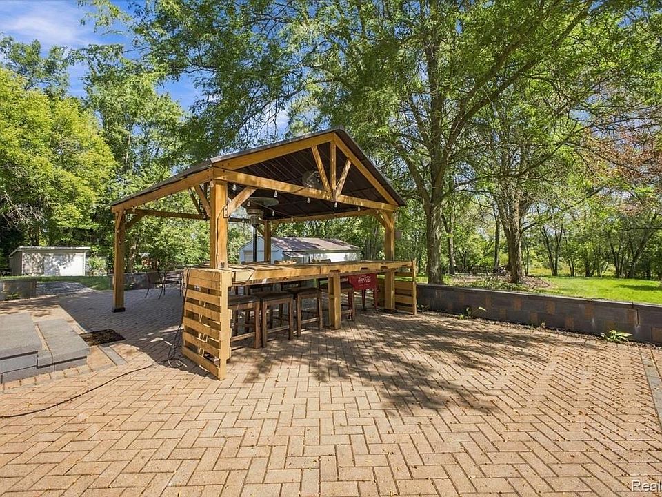 2605 Childs Lake Rd, photo 9