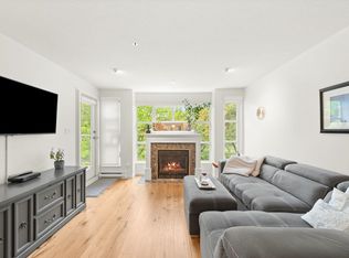 8728 SW Marine Dr #301, Vancouver, BC V6P 6A4