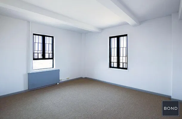 Rented by Bond New York | media 8
