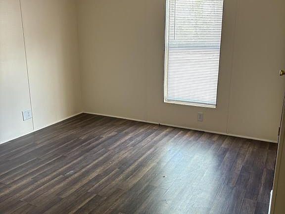 3rd image of 24054 M 43 Lot 40