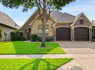 121 Montgomery Dr, Keller, TX 76248