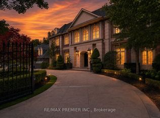6 The Bridle Path, Toronto, ON M2L 1C8
