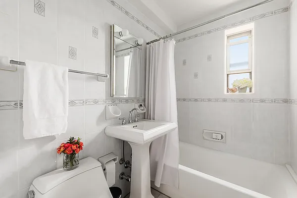 Sold by Compass | media 9