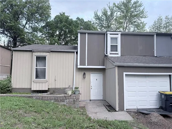 9525 Manning Ave, Kansas City, MO 64134