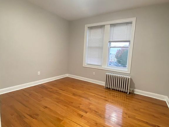 5th image of 134A Corbin Ave #304