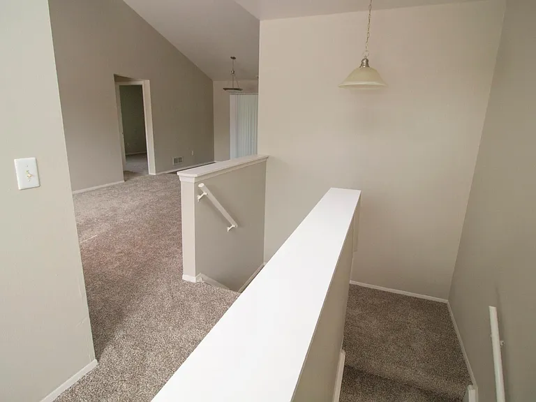 1521 Porter Cir — Photo 3