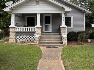 517 E Catalpa St, Springfield, MO 65807