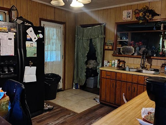 5th image of 181 Van Clevesville Rd