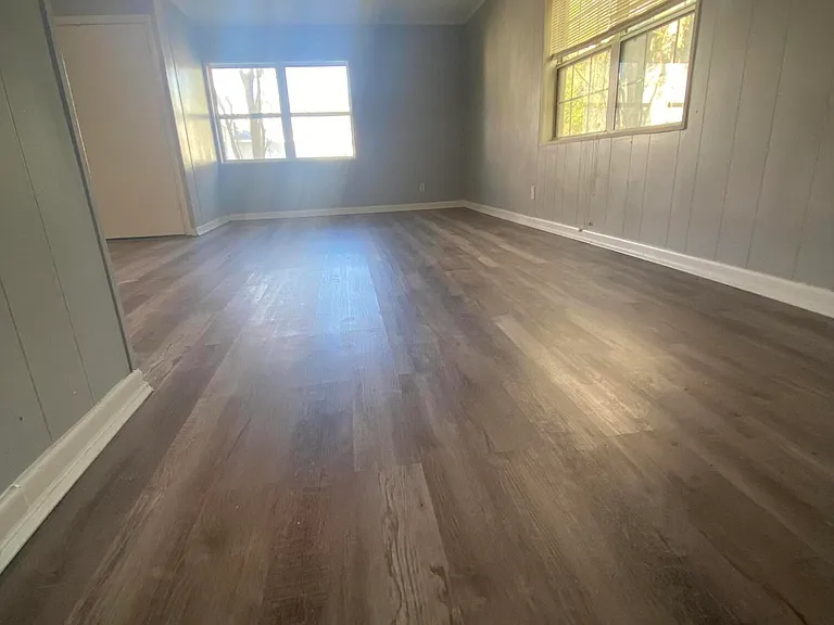 13007 Atomic St #1 — Photo 9