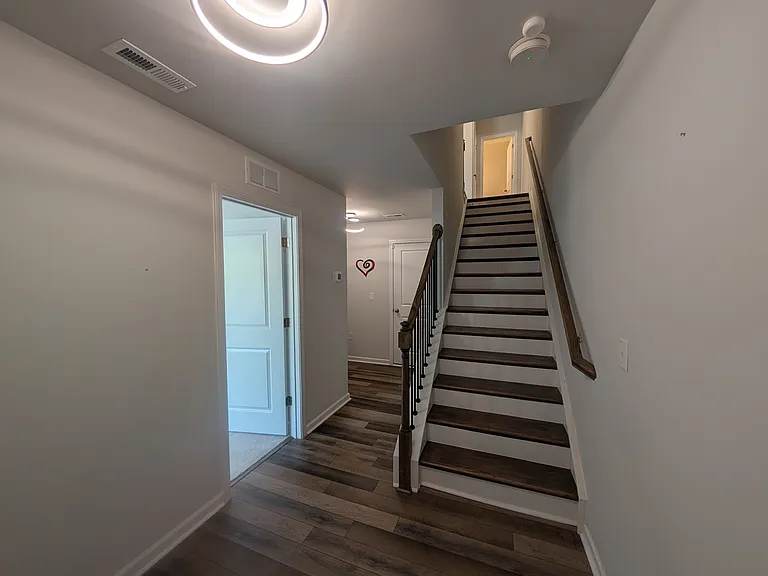 3010 Brellon Ln — Photo 4