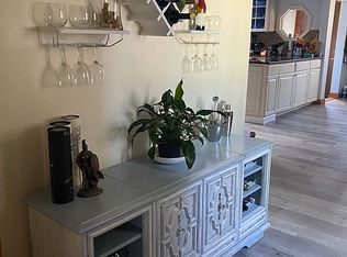 29 Lake St, Halifax, MA 02338