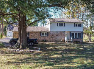 145 Nickell Heights Rd, Paducah, KY 42003