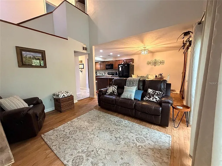 5418 SW 4th Pl — Photo 4