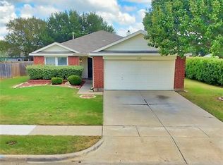 2300 Overlook Ln, Denton, TX 76207