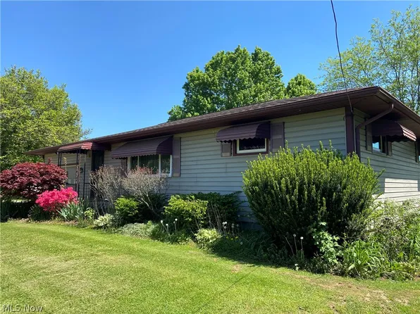 59509 County Road 9, Newcomerstown, OH 43832