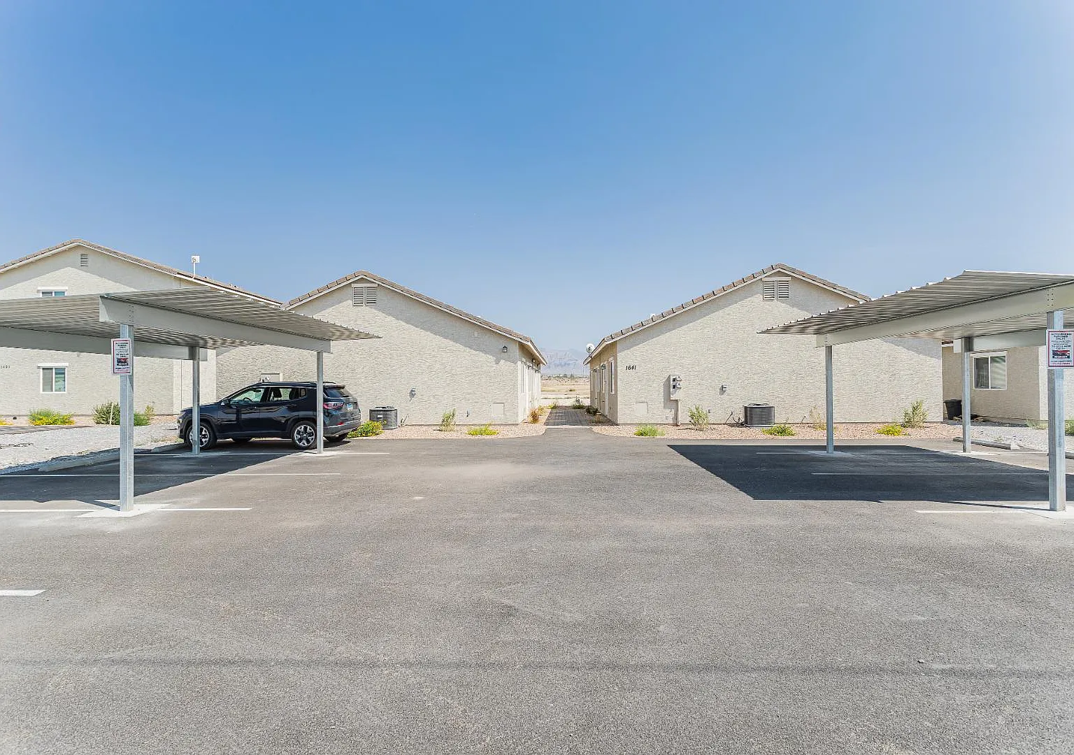 2 bed, 991 sqft, $1,249 — Photo 2