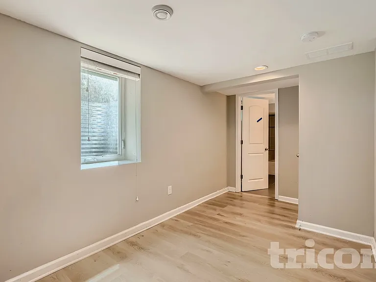 5728 Xerxes Ave S — Photo 7