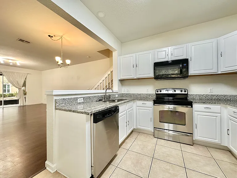 6396 Daysbrook Dr #101 — Photo 9