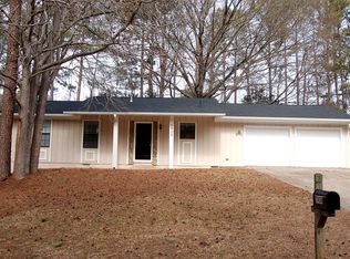 5900 Dart Dr, Lithonia, GA 30058