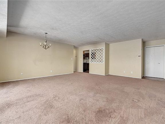 5th image of 2995 N Bay Dr APT I13
