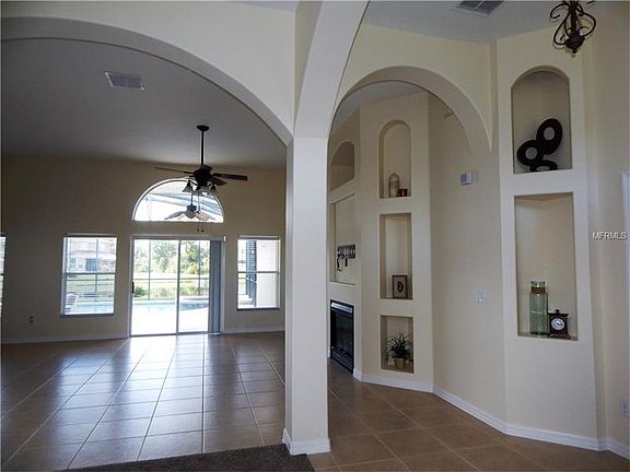 3rd image of 4115 Maidu Ct