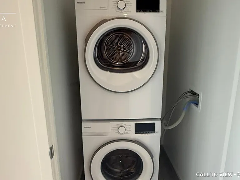 15 Grenoble Dr #1107 — Photo 5