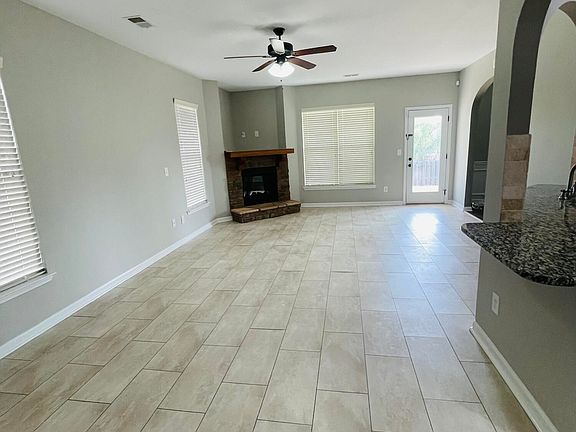 4th image of 4434 Grove Landing Dr