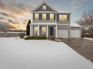 153 Lake Ridge Dr, Mason, MI 48854