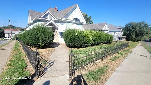 1801 Faraon St Photo 1