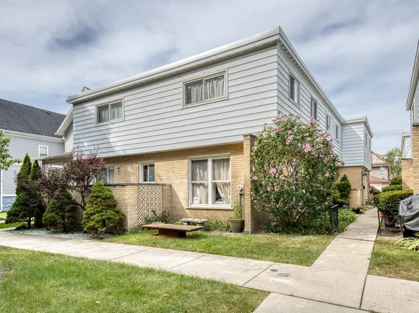 103 Rockford Ave #A, Forest Park, IL 60130