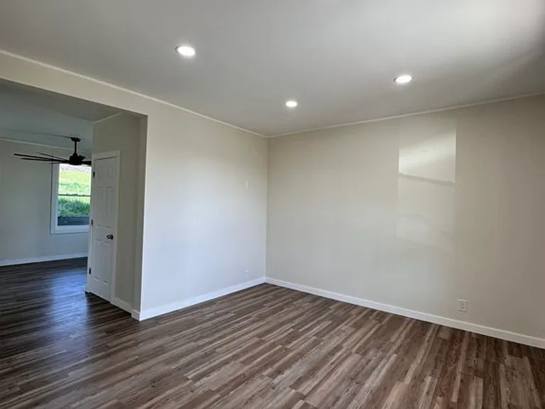 142 Dorothy St #1 — Photo 4