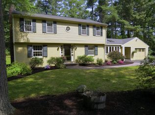 17 Whittier Dr, Acton, MA 01720