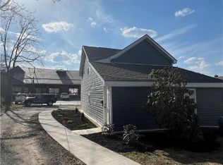228 Orchard Ave, Canonsburg, PA 15317