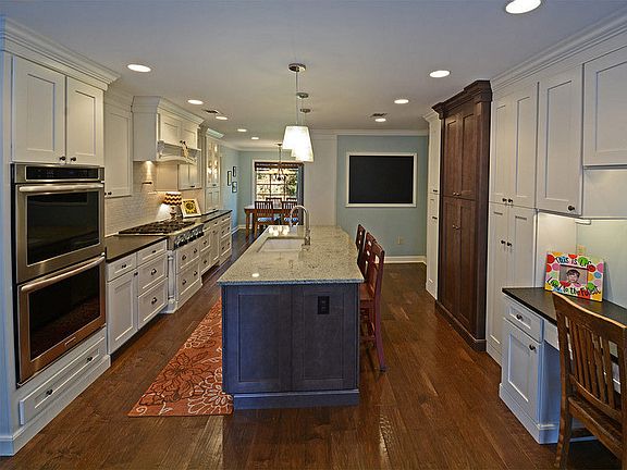 2nd image of 8350 Davenport Cv