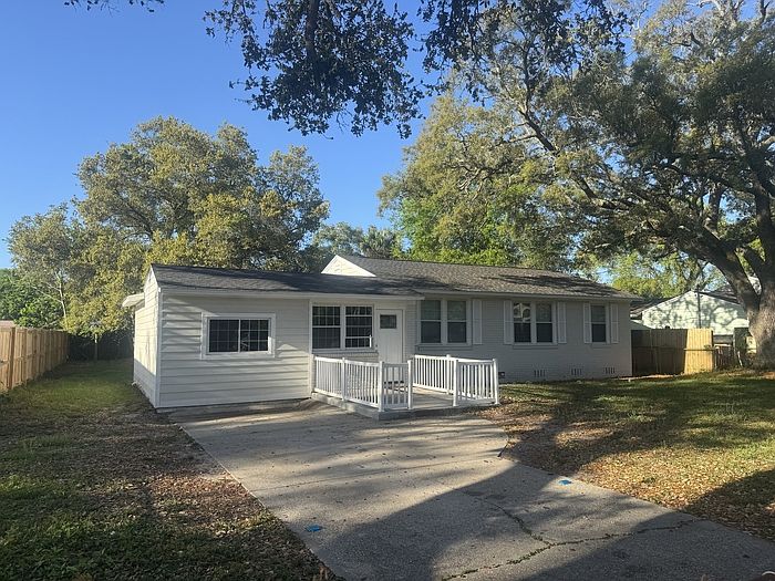 1st image of 207 Milton Rd