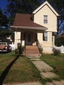 1027 Warren St, Roselle, NJ, 07203