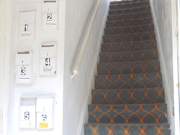 2nd image of 1119 Johnston St APT 6
