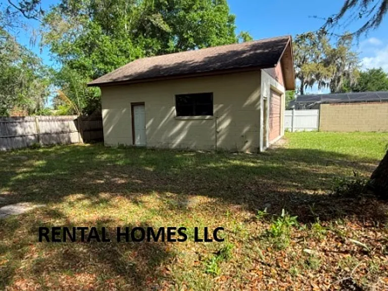 134 Wilson Dr — Photo 20