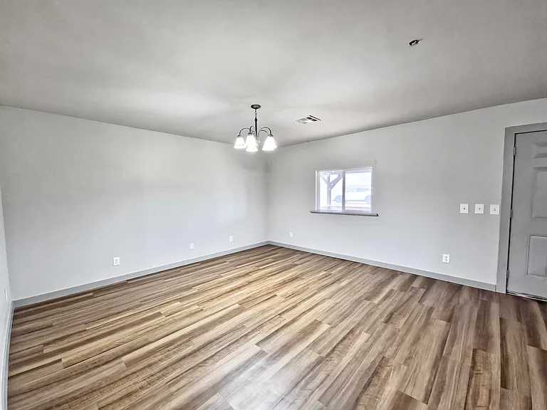 2750 Cobalt Ct NW — Photo 5