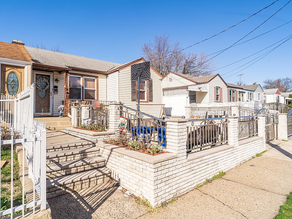 1st image of 137 Custer Ave